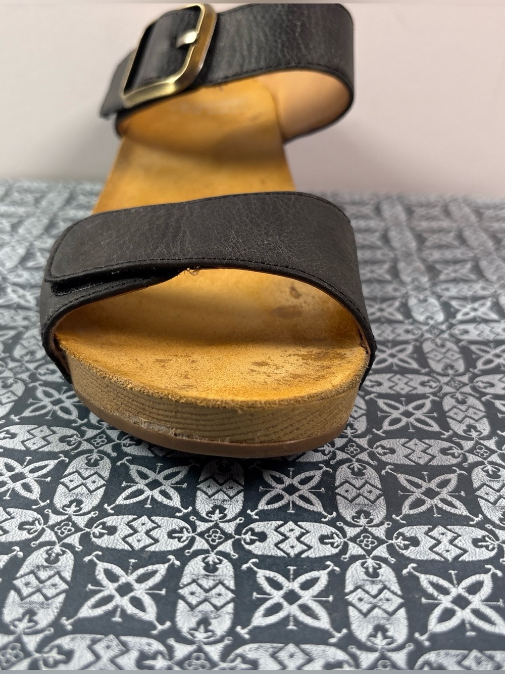 Dansko Tanya Women’s Casual Sandals, Size 38/7.5-8, Burnished Leather Black - Picture 9 of 16